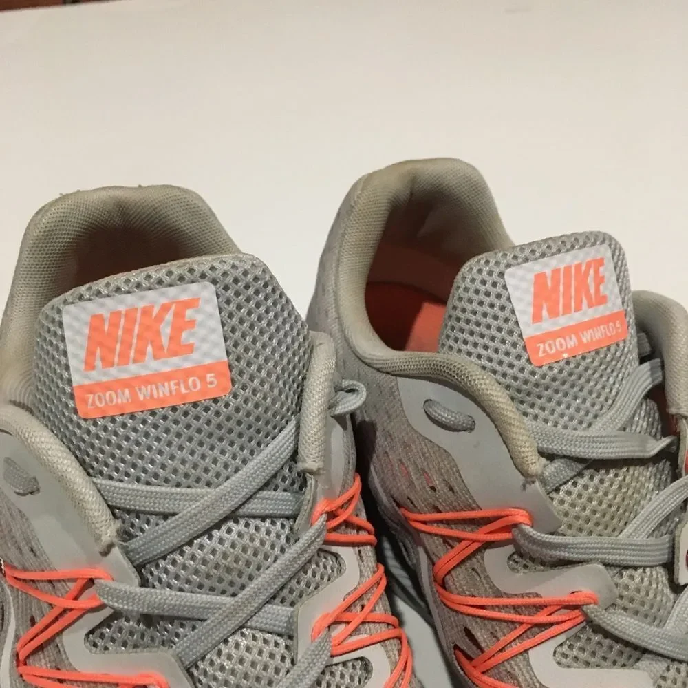 Nike zoom windflo